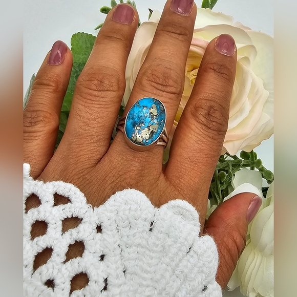 PERSY RING - Picture 2 of 5